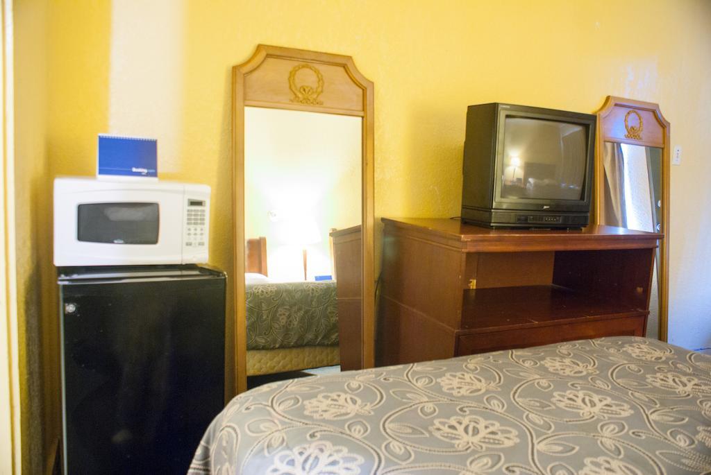 Sweets Inn Motel New Orleans Bagian luar foto