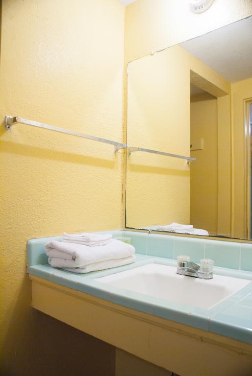 Sweets Inn Motel New Orleans Bagian luar foto